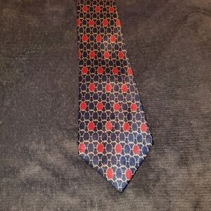 FINE TOUCH Blue with red necktie NWOT